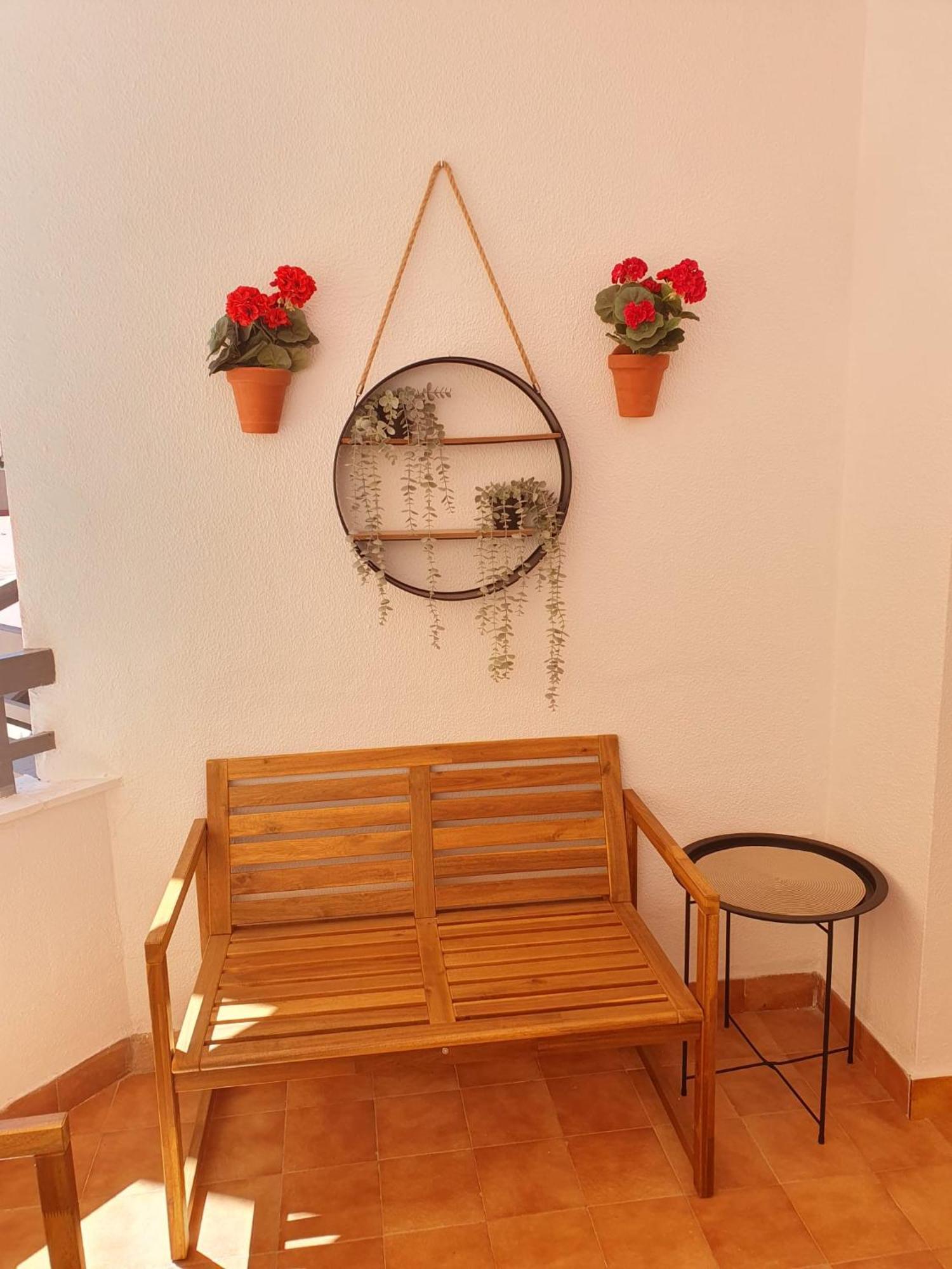 Estacion Del Mar Apartment Малага Екстериор снимка